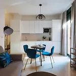 Chiqui&Vicente Bright Apartment