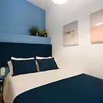 Chiqui&Vicente Bright Apartment